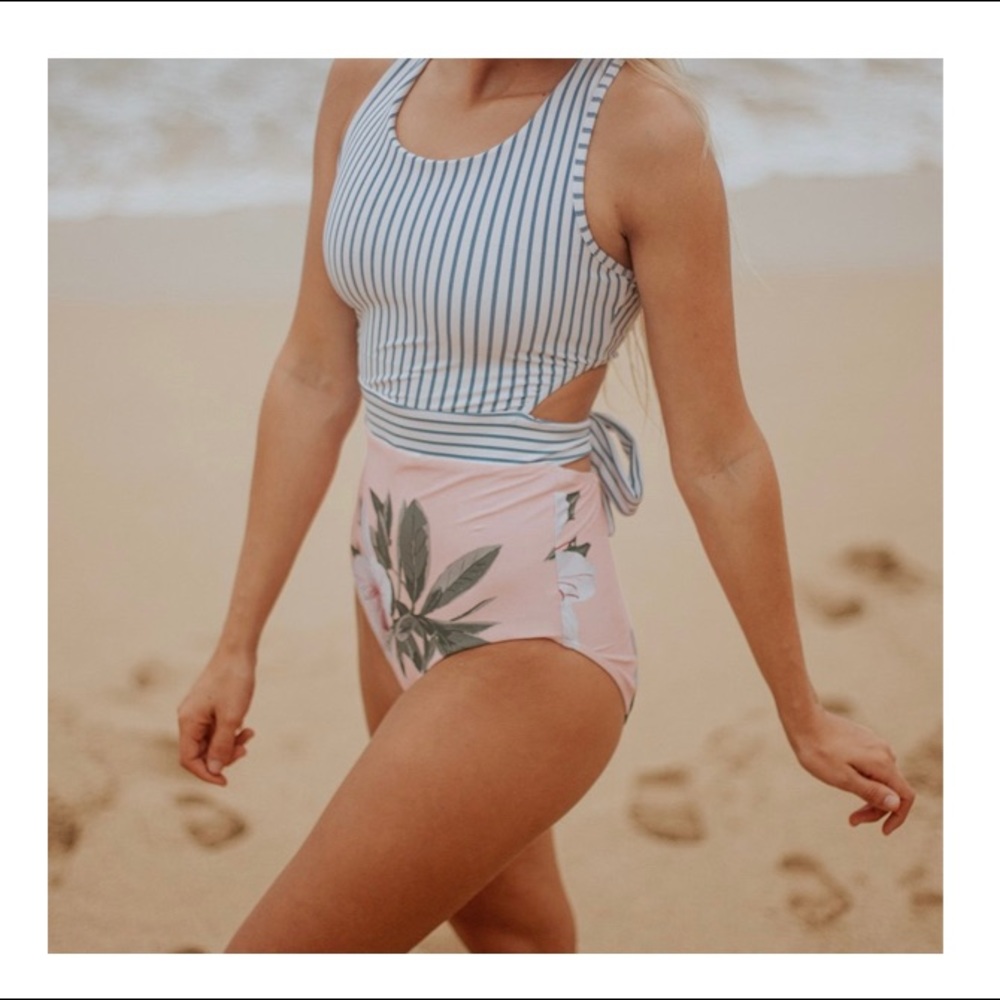 Albion Fit Island Fever One piece swimsuit